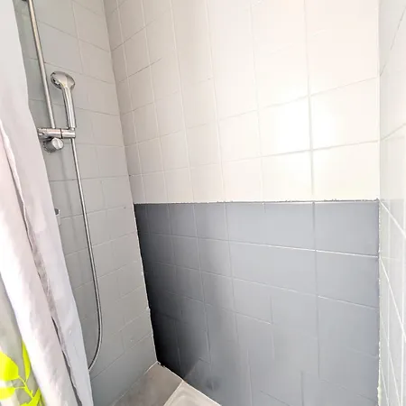 Apartment Ponta T2 - Proche Gare, Parc De Blossac Et Centre-ville Poitiers