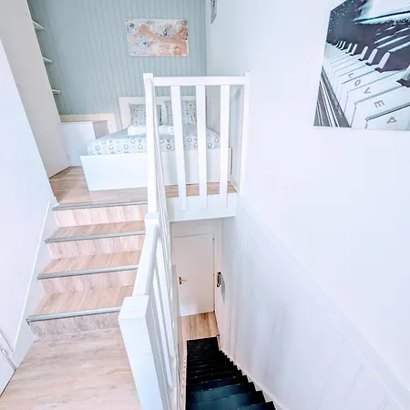 Ponta T2 - Proche Gare, Parc De Blossac Et Centre-ville Apartment *