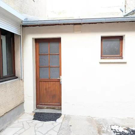 Ponta T2 - Proche Gare, Parc De Blossac Et Centre-ville Apartment