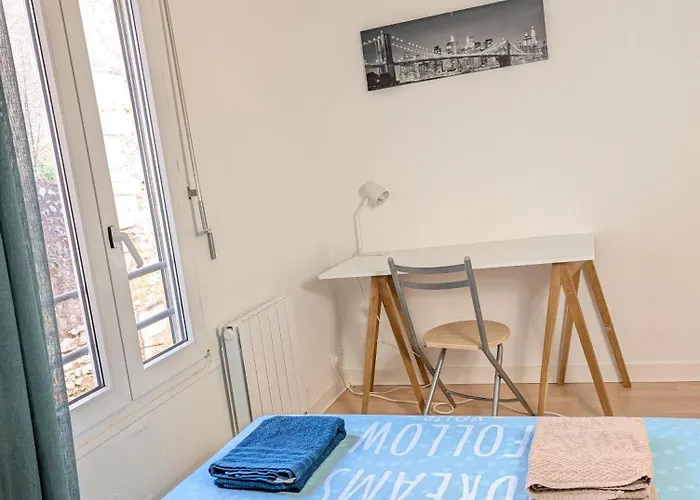 Ponta T2 - Proche Gare, Parc De Blossac Et Centre-ville Apartment