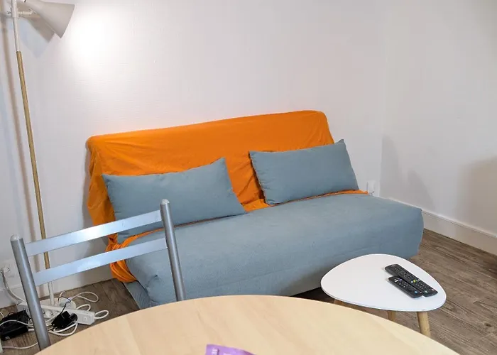 Ponta T2 - Proche Gare, Parc De Blossac Et Centre-ville Apartment *